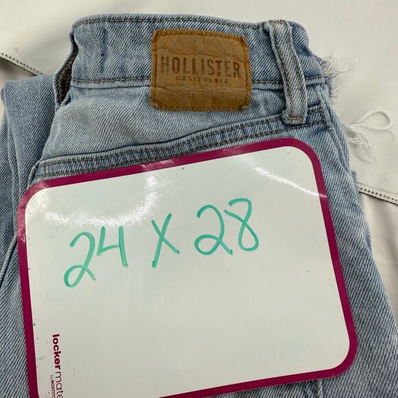Hollister Ultra High Rise 90s Vintage Straight Leg Distressed Jeans 24x28 0S - Picture 4 of 4